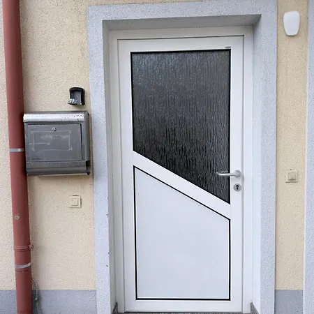 Ferienhaus Ruhige Altbauwohnung - In Der
