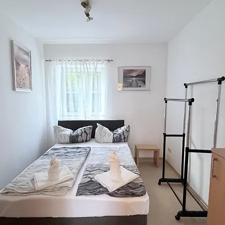 Ruhige Altbauwohnung - In Der Goss